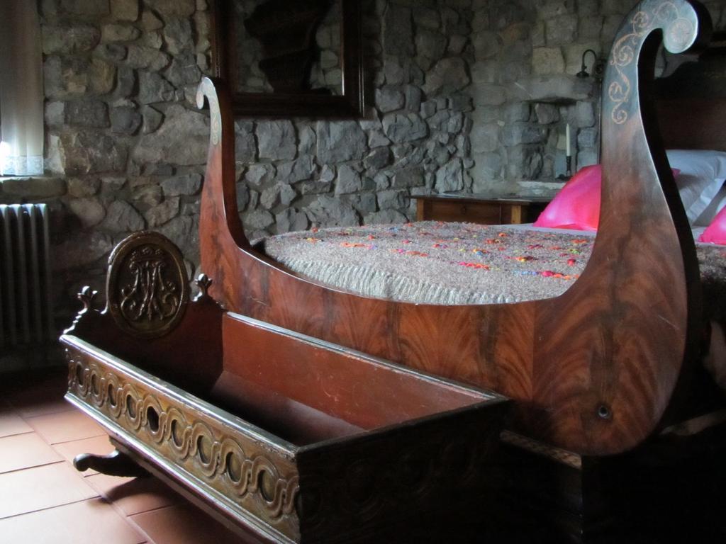 Mas Pineda Villa Oix Rom bilde
